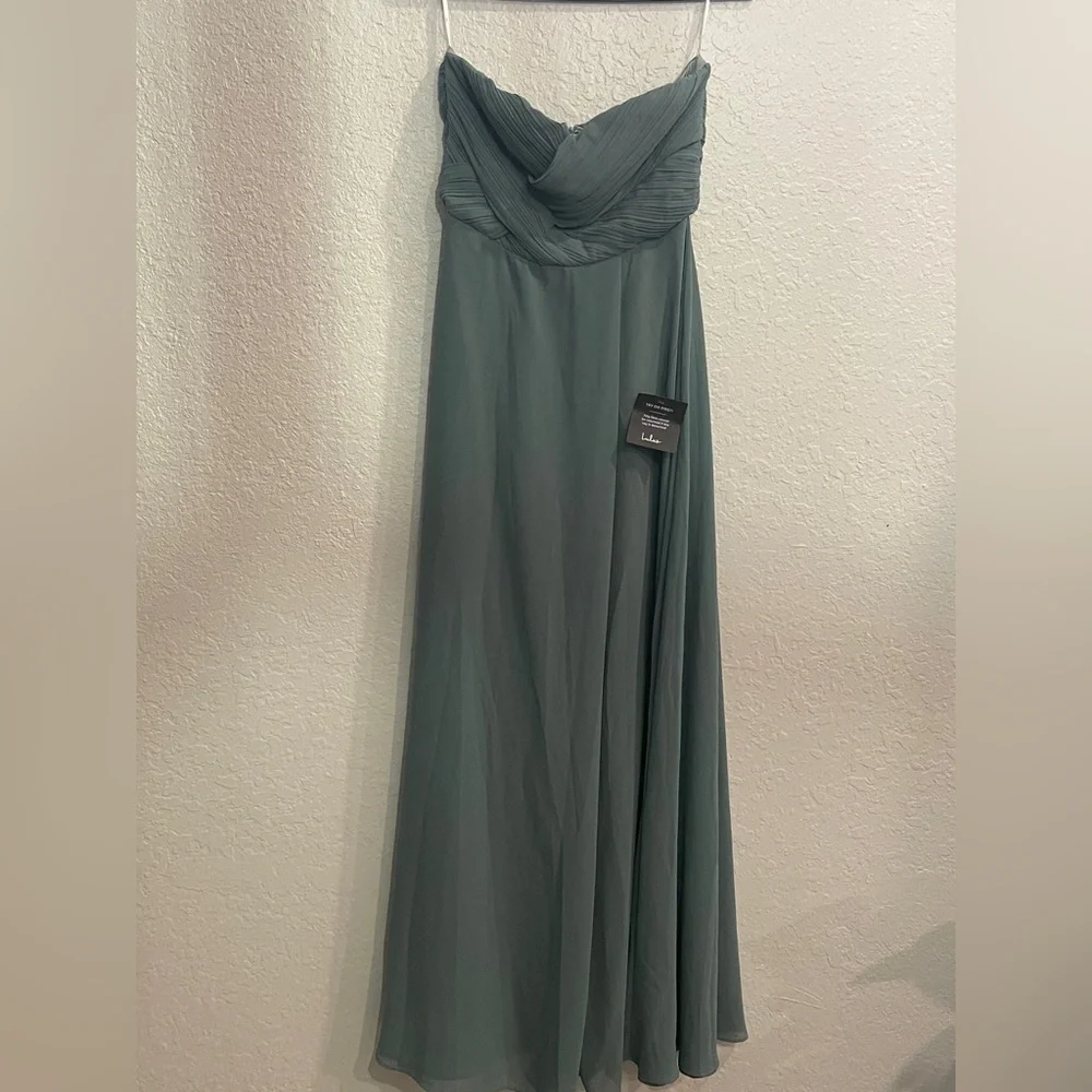 Lulu's Romantic Presence Sage Green Pleated Strapless Maxi Dress M - Picture 2 of 12